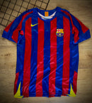 Barcelona 2005 Ronaldinho  -  Retrô
