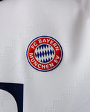 Bayern München II 26-27 VERSÃO JOGADOR